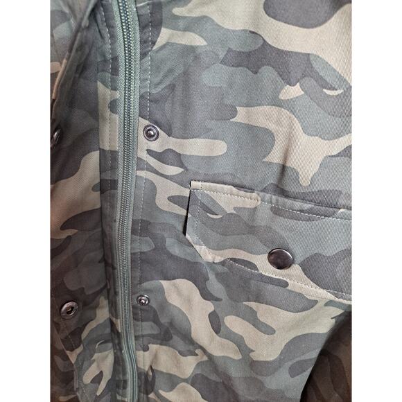 Venus Women's Camouflage Cotton Snap Button-Up Jacket Size 12 - Picture 10 of 10